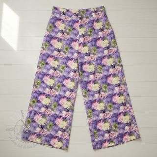 Viskoza Artistic flowers design C digital print