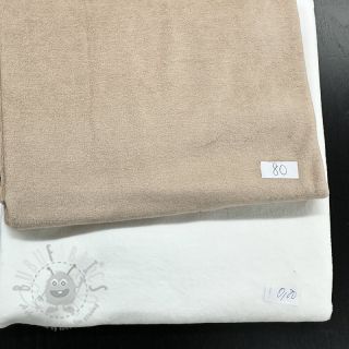 Paket ostataka Nicky 050