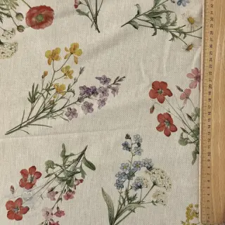 Dekorativna tkanina Linenlook Delicate Floral Field digital print