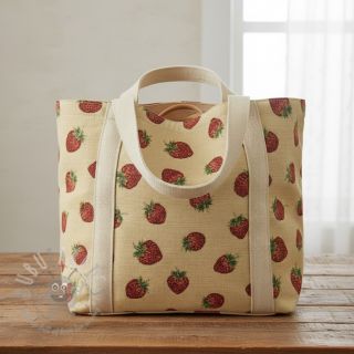 Dekorativna tkanina GOBELIN premium Strawberry Sweet Joy