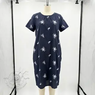 Pamuk VOILE EMBROIDERY Flowers navy