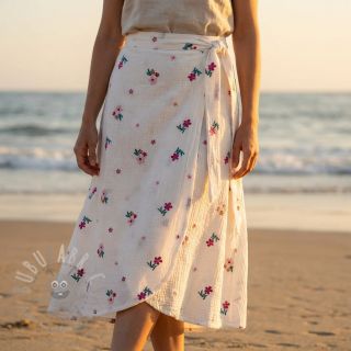 Tetra Tkanina/Muslin EMBROIDERY Flowers MIA camel