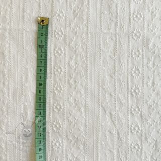 Pamuk EMBROIDERY Pattern white