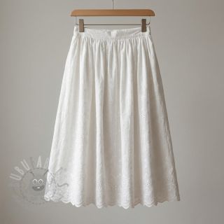 Pamuk EMBROIDERY TWO-SIDE SCALLOP Simi white