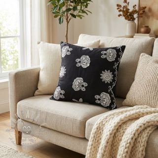 Pamuk EMBROIDERY Sea ornaments black