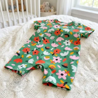 Pamuk Flowers green by JENNIFER BOURON ORGANIC
