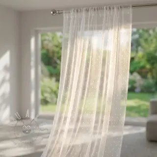 Til DOTS off white