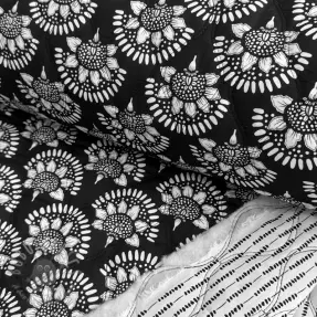 Pamuk VOILE STEPPED Bouquet flowers black digital print