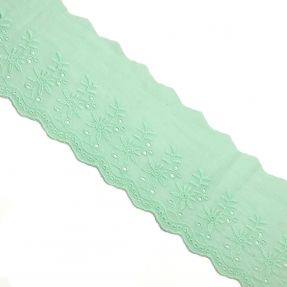 Krajka Double flower light mint