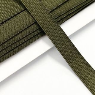 Guma ravna 15 mm camo green