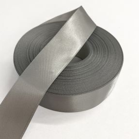Saten vrpca obostrana 25 mm middle grey