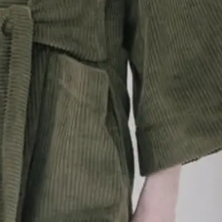 Baršun army green