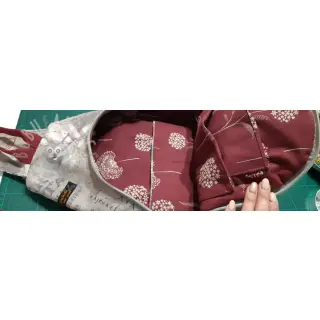 Dekorativna tkanina Linenlook Elegant dandelion bordeaux