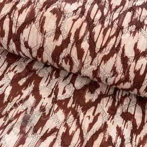 Prošivena tkanina Blurry Ikat brown