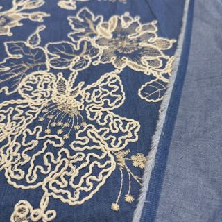 Bavlnená látka JEANS EMBROIDERY Bouquet blue