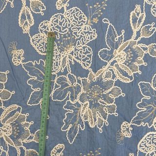 Bavlnená látka JEANS EMBROIDERY Bouquet light blue