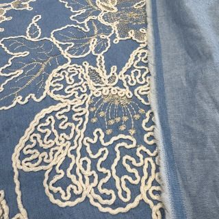Bavlnená látka JEANS EMBROIDERY Bouquet light blue