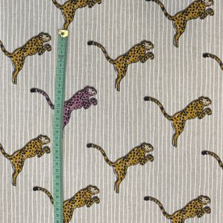 Dekoračná látka Linenlook Cheetah Jumping