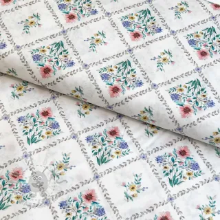 Pamuk Flowers Tara off white design A digital print