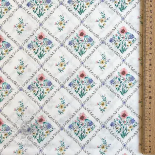 Pamuk Flowers Tara off white design A digital print