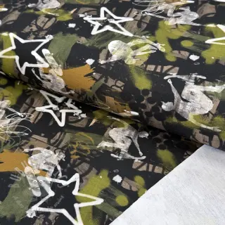 Triko Graffiti army green digital print