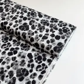 Viskoza SATIN Animal skin black digital print