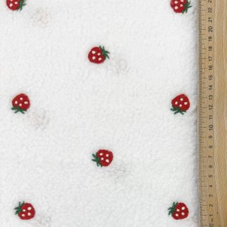 Tkanina za kapute TEDDY EMBROIDERY Strawberries white