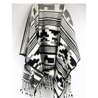 Poncho PRATO boiled wool design I