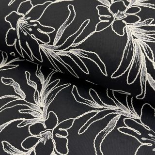 Pamuk EMBROIDERY GABARDINE Luana black