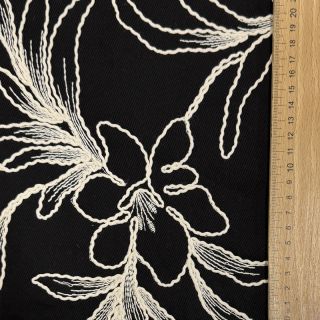 Pamuk EMBROIDERY GABARDINE Luana black